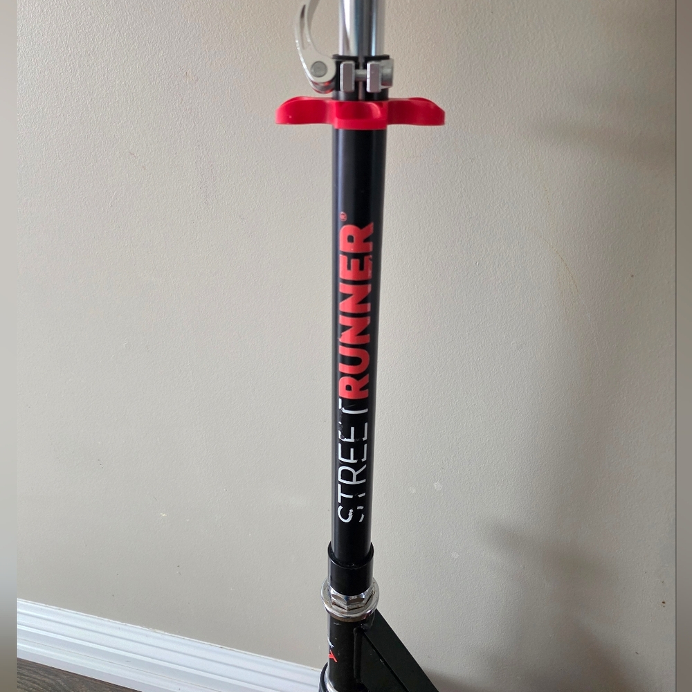 Street Runner Dart – Cruising scooter with 200mm Premium Wheels Kids - Picture 9 of 12